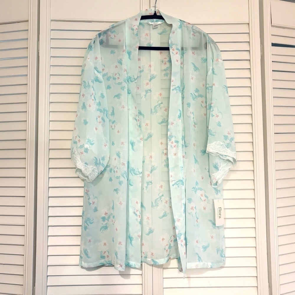 NWT Flora Nikrooz Open Front Robe Kimono Floral Blue Size Small Medium